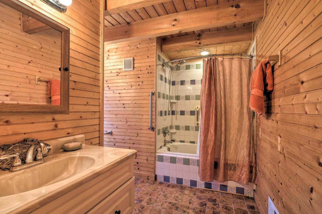Pet Friendly Garnerland Home With Deck And Porch! ลูเรย์ ภายนอก รูปภาพ