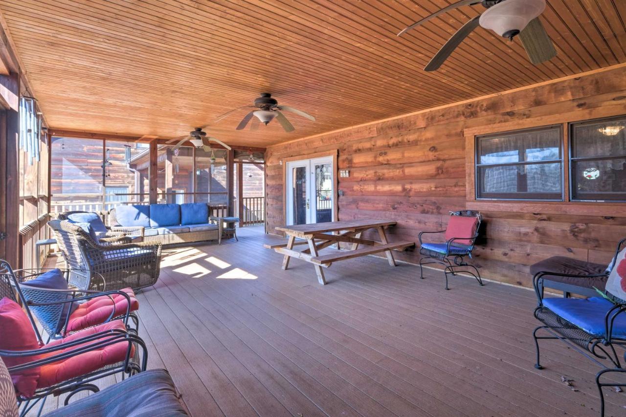 Pet Friendly Garnerland Home With Deck And Porch! ลูเรย์ ภายนอก รูปภาพ