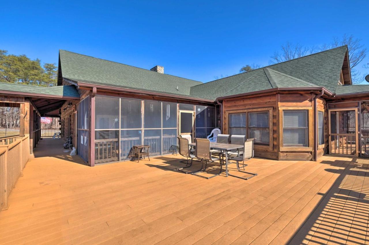 Pet Friendly Garnerland Home With Deck And Porch! ลูเรย์ ภายนอก รูปภาพ