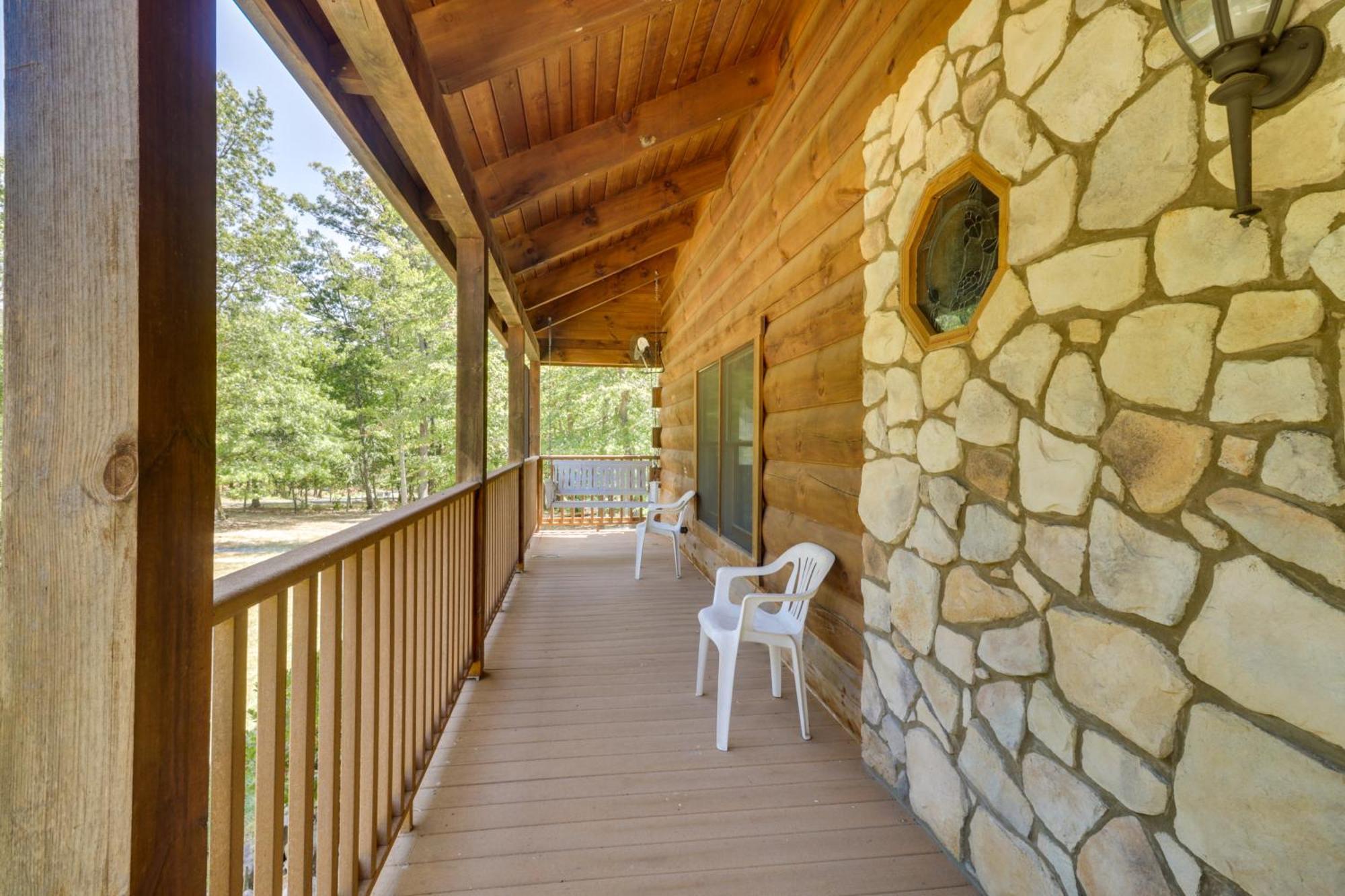 Pet Friendly Garnerland Home With Deck And Porch! ลูเรย์ ภายนอก รูปภาพ