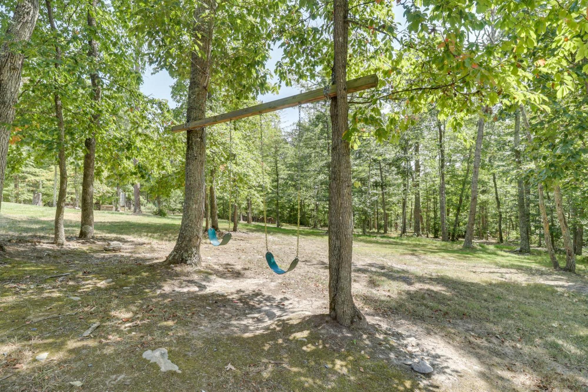 Pet Friendly Garnerland Home With Deck And Porch! ลูเรย์ ภายนอก รูปภาพ